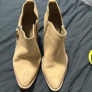 A pair of Gianni Bini